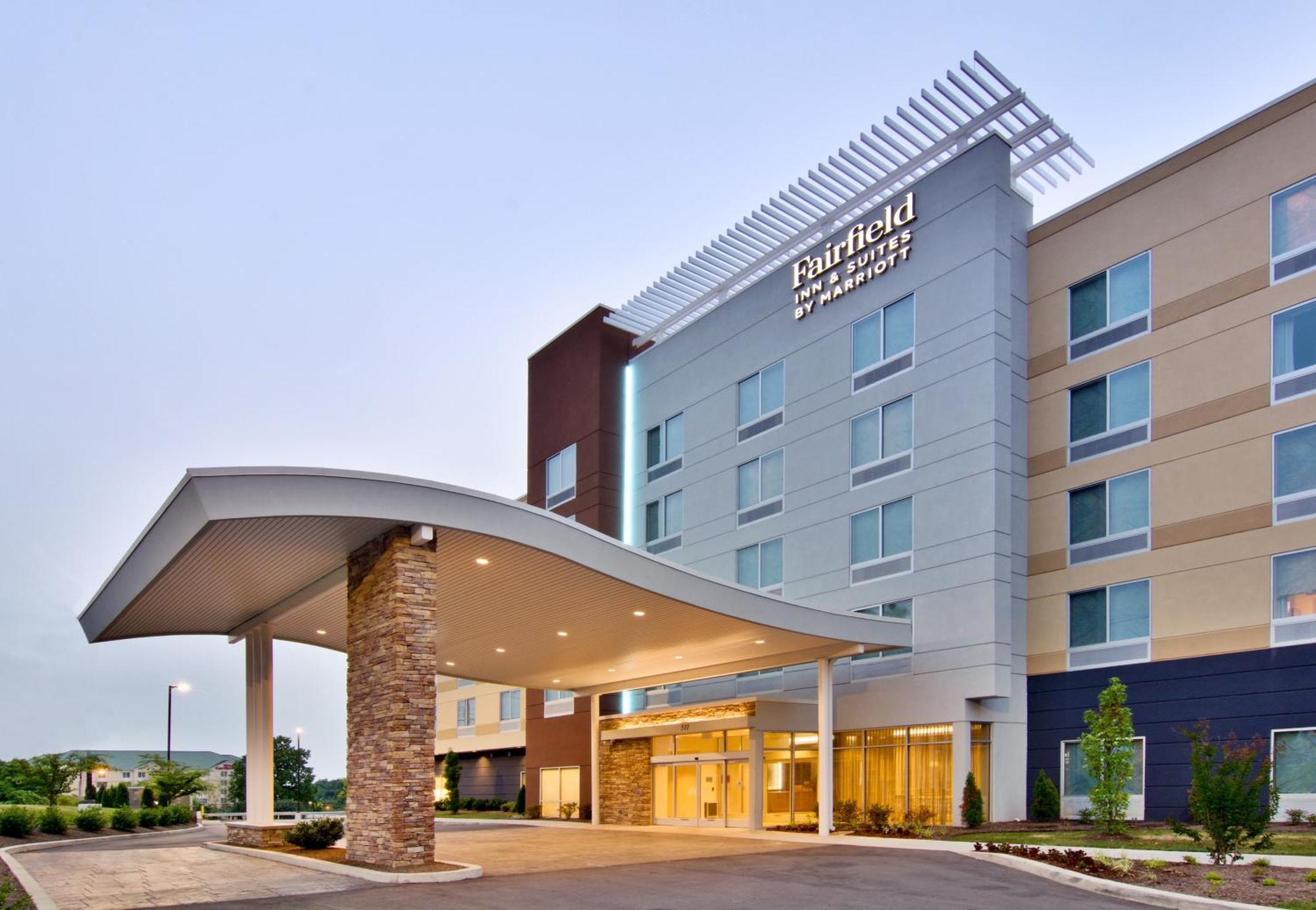 Fairfield Inn & Suites By Marriott Nashville Airport מראה חיצוני תמונה